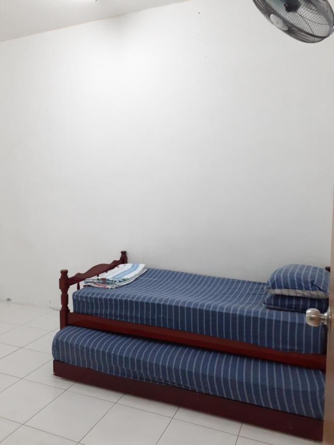 Homestay Bukit Kayu Hitam With 3 Bedrooms Not Sharing Free Wifi Екстериор снимка